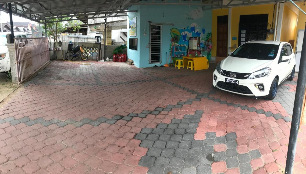 Rumah Hentian Ayah Kampung Kuala Besut Exterior photo